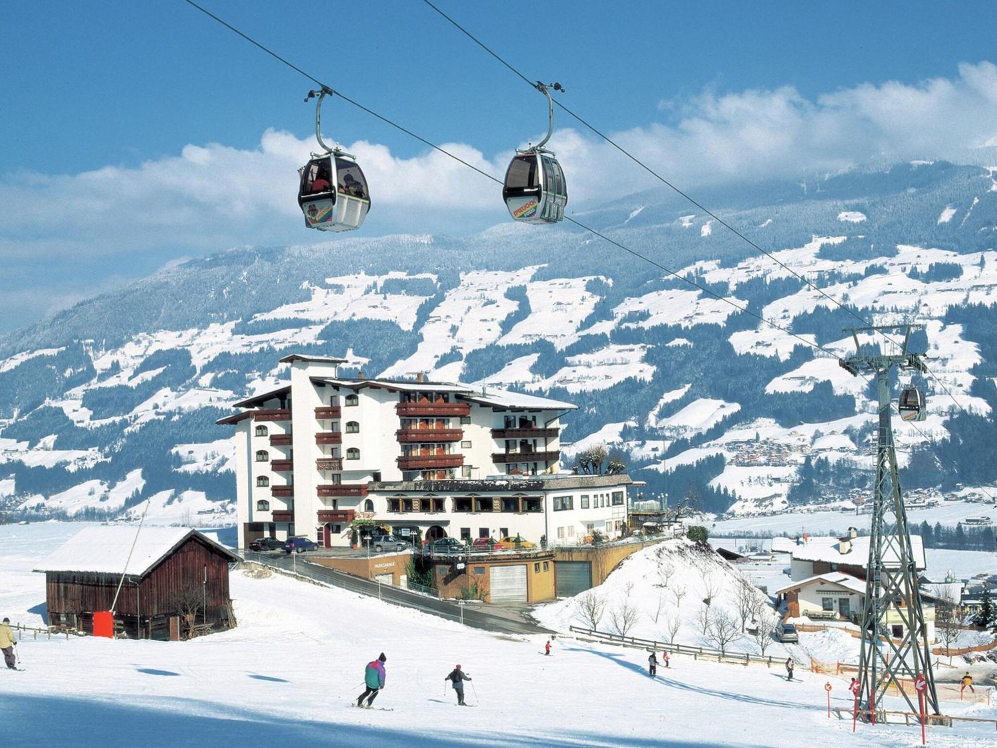 Apartment With Terrace In Aschau Im Zillertal Экстерьер фото
