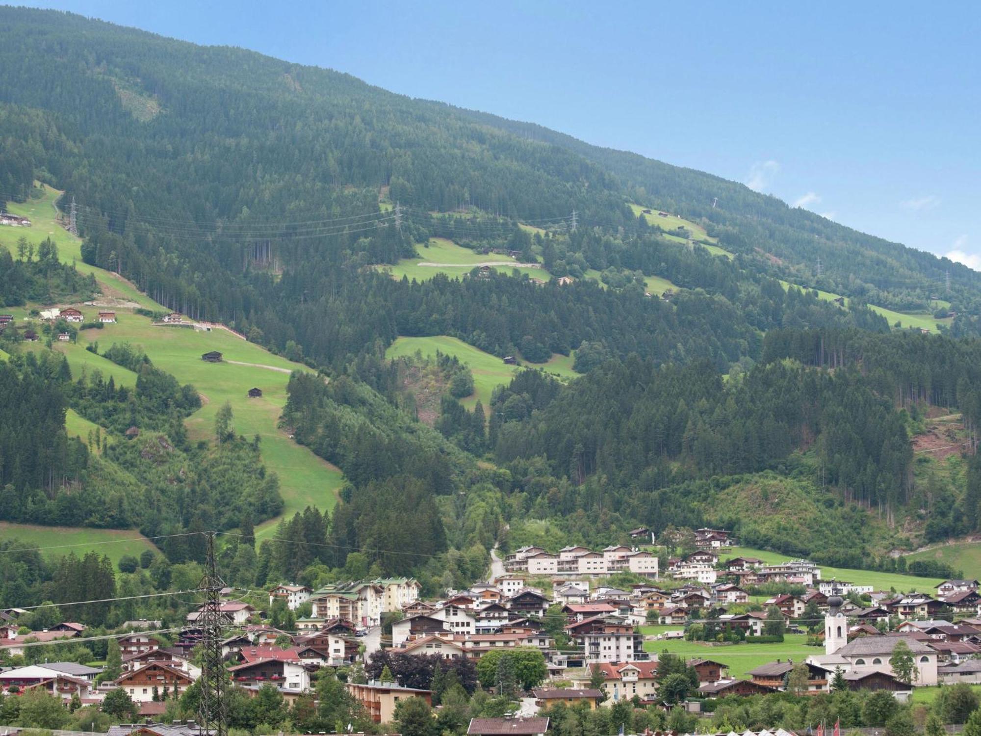 Apartment With Terrace In Aschau Im Zillertal Экстерьер фото